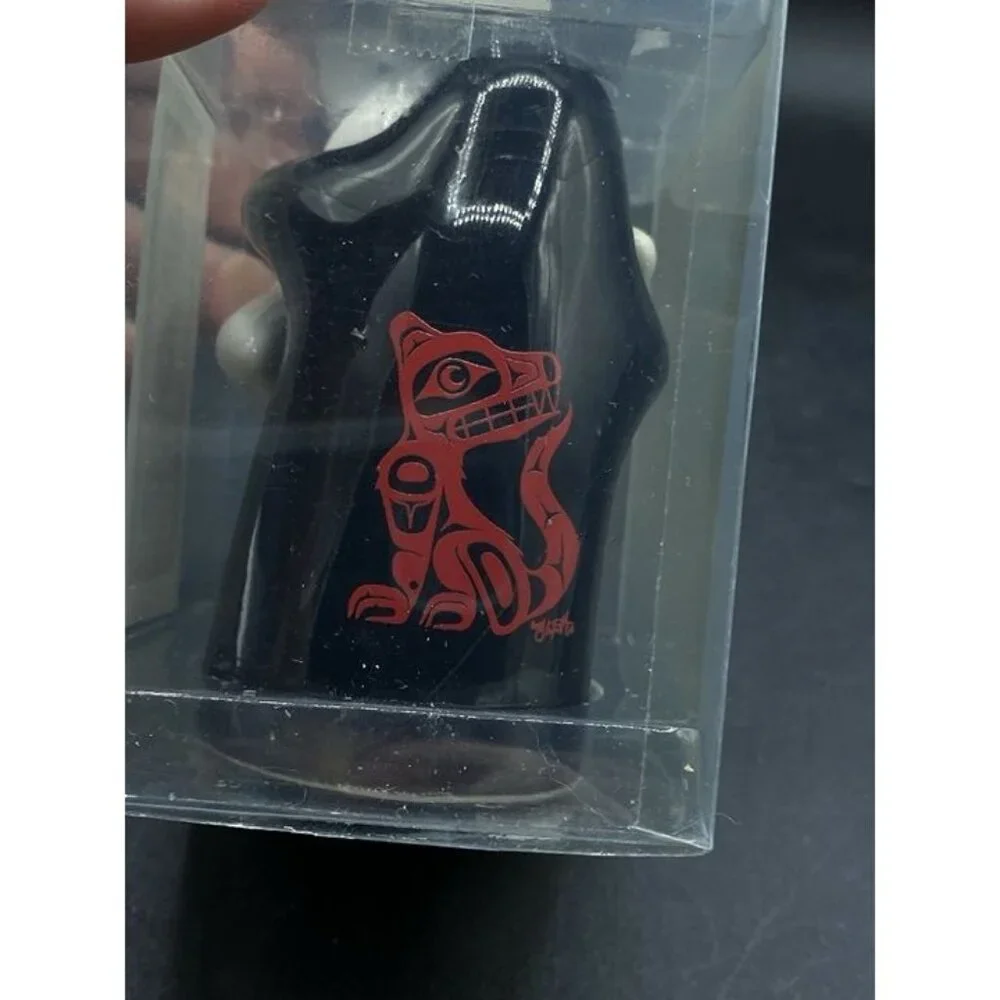 Teslin Yukon Salt & Pepper Shakers Souvenir Ceramic Canada First Nation Wolf